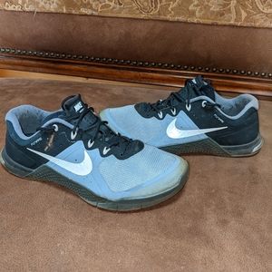 Women's Nike Metcon 3s